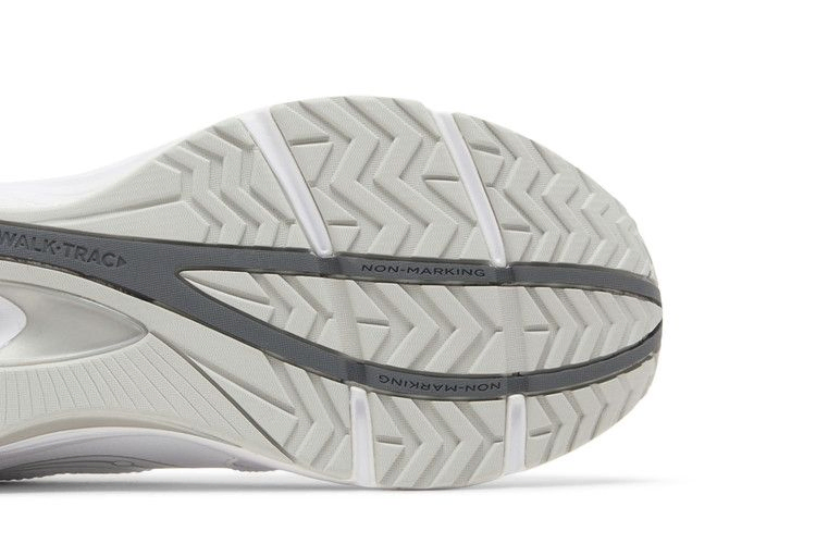 Кроссовки Saucony Integrity Walker 3 Wide 'Triple White'