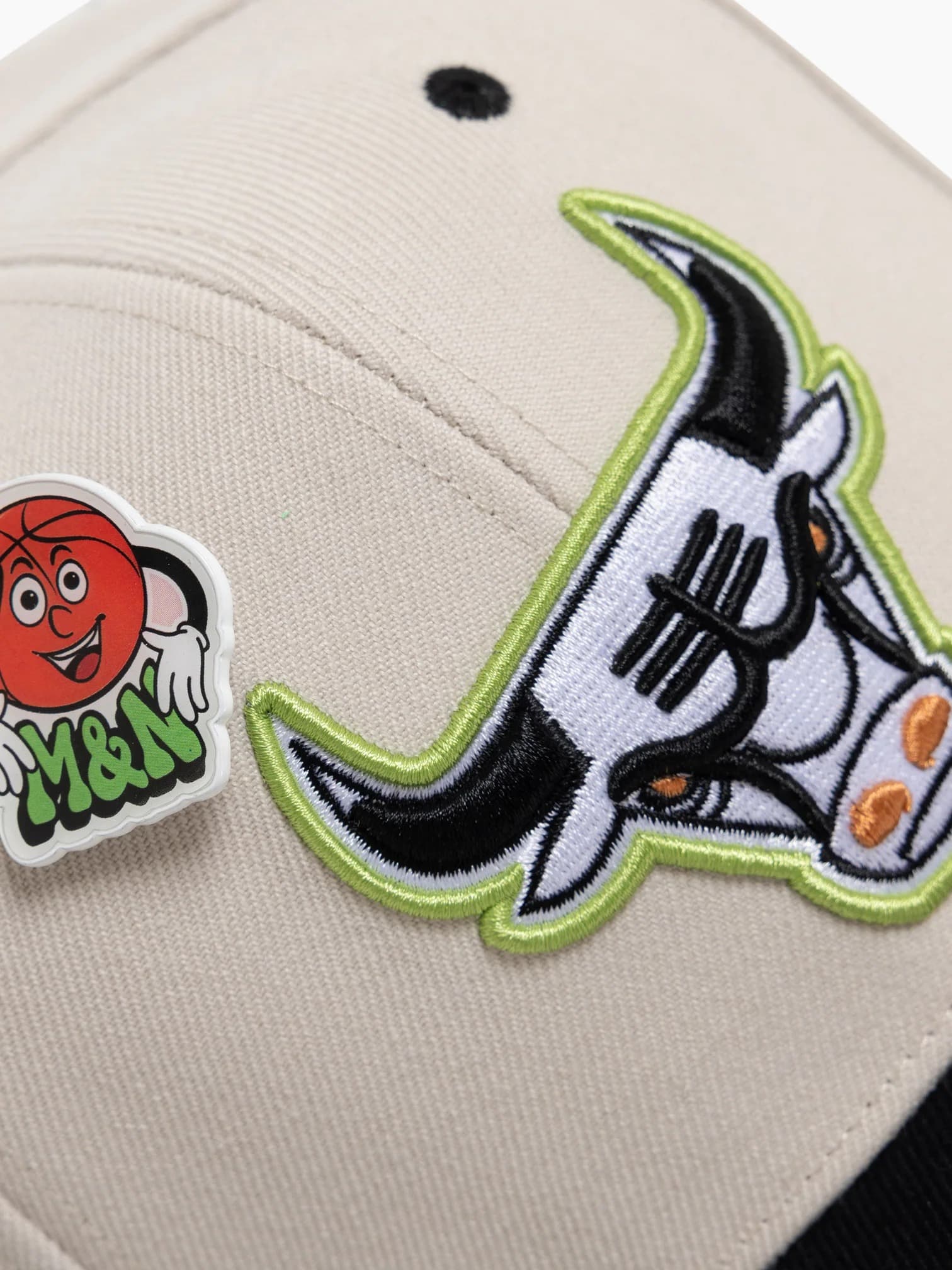 Бейсболка Mitchell & Ness Chicago Bulls Basketball Pro Crown NBA Snapback Hat
