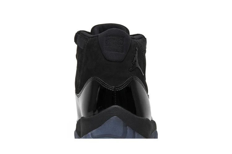 Кроссовки Air Jordan 11 Retro 'Cap and Gown'