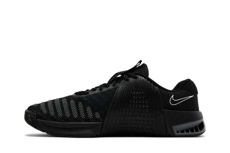 Krossovki-Nike-Metcon-9-TB-Black-White-Smoke-Grey-2