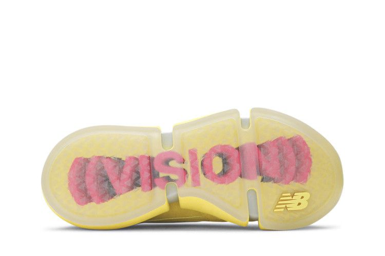 jaden-smith-x-vision-racer-sunflower-yellow-mvisionraceryel_03