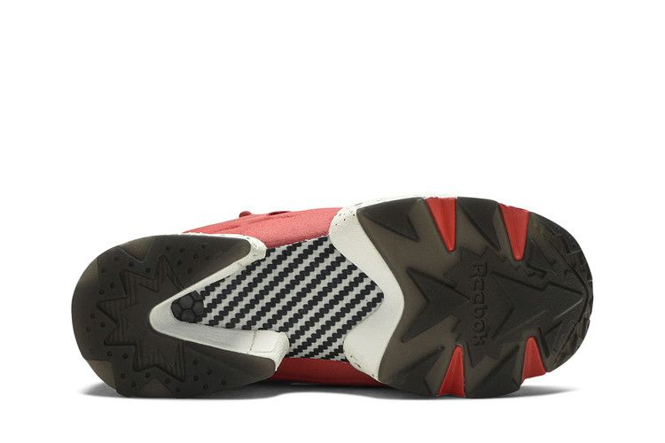end-x-instapump-fury-og-pink-salmon-bd3346_03