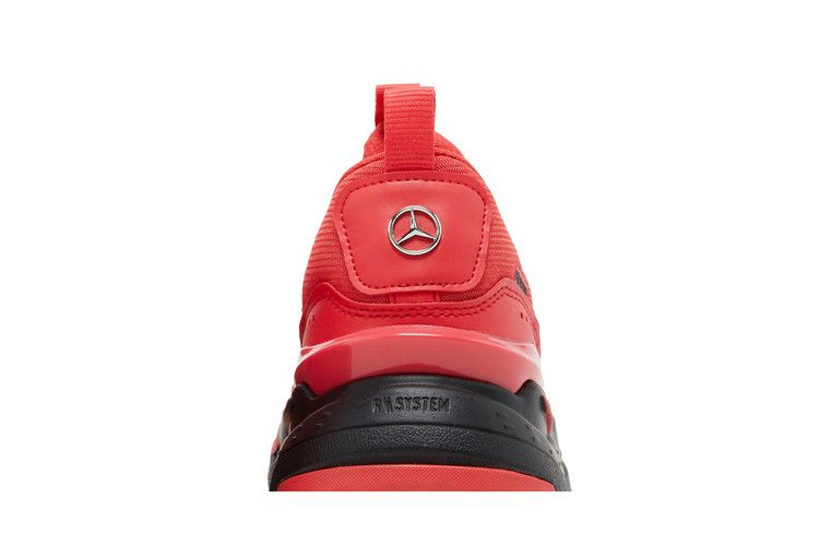 Кроссовки Puma Mercedes-AMG Petronas F1 x RS-Fast Motorsport 'Hibiscus'