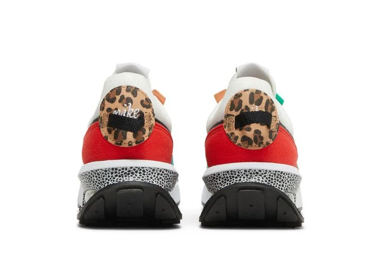 Кроссовки Nike Wmns Air Max Pre-Day SE 'Safari'