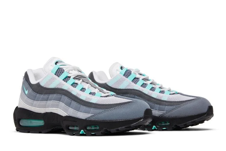 Krossovki-Nike-Air-Max-95-Hyper-Turquoise-7